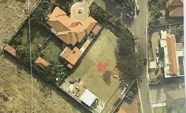 En venta terreno con excelente ubicación en El Cortijo, Nuevo Samborondón