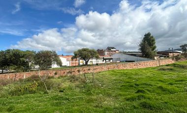 SE VENDE LOTE CON USO MULTIFAMILIAR EN EL BARRIO JORDAN