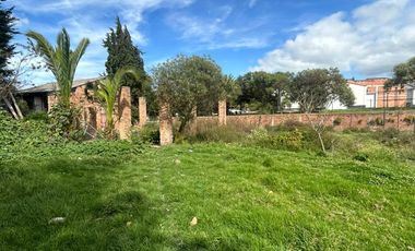 SE VENDE LOTE CON USO MULTIFAMILIAR EN EL BARRIO JORDAN