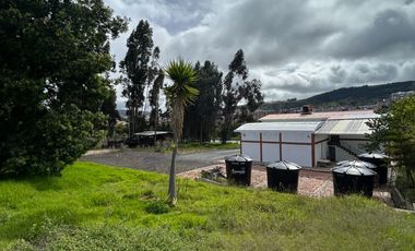 SE VENDE LOTE SOBRE LA DOBLE CALZADA DE TUNJA