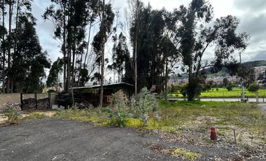 SE VENDE LOTE SOBRE LA DOBLE CALZADA DE TUNJA