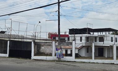 VENTA TERRENO USO MIXTO AV. QUEVEDO SANTO DOMINGO