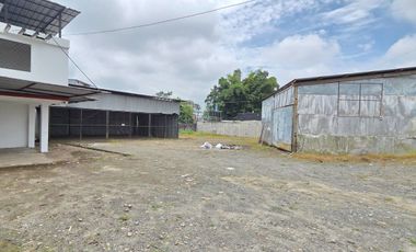 VENTA TERRENO USO MIXTO AV. QUEVEDO SANTO DOMINGO