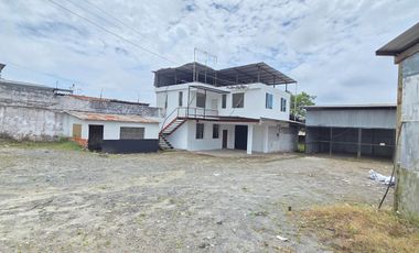 VENTA TERRENO USO MIXTO AV. QUEVEDO SANTO DOMINGO