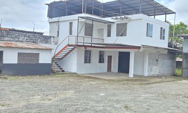 VENTA TERRENO USO MIXTO AV. QUEVEDO SANTO DOMINGO