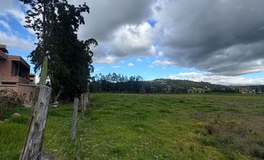 SE VENDE LOTE CERCA AL TERMINAL DE TRANSPORTE DE DUITAMA