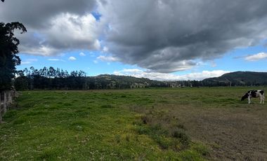 SE VENDE LOTE CERCA AL TERMINAL DE TRANSPORTE DE DUITAMA