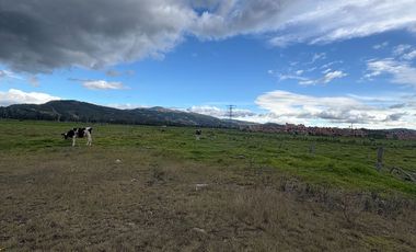 SE VENDE LOTE CERCA AL TERMINAL DE TRANSPORTE DE DUITAMA