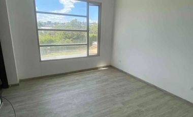 Casa en Venta en Tumbaco, 3 dormitorios, jardin, piscina