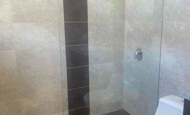 Casa en Venta en Tumbaco, 3 dormitorios, jardin, piscina