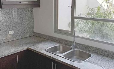 Casa en Venta en Tumbaco, 3 dormitorios, jardin, piscina