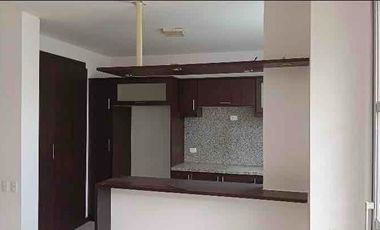 Casa en Venta en Tumbaco, 3 dormitorios, jardin, piscina