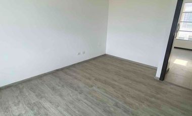 Casa en Venta en Tumbaco, 3 dormitorios, jardin, piscina