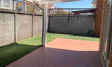 SE VENDE HERMOSA CASA EN LOS ÁNGELES