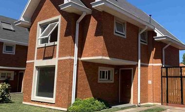 SE VENDE HERMOSA CASA EN LOS ÁNGELES