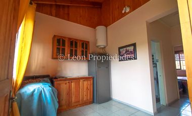 Leon Propiedades vende Parcela con casa en El Pangal, sector Alhué, Curacaví.