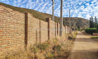 Leon Propiedades vende Parcela con casa en El Pangal, sector Alhué, Curacaví.