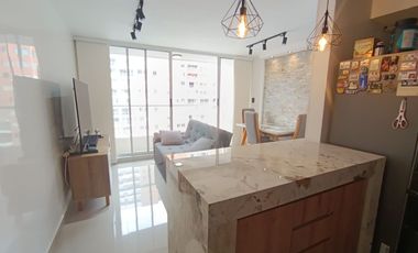 VENDO HERMOSO APARTAMENTO CERCA AL CENTRO COMERCIAL DE LA CUESTA