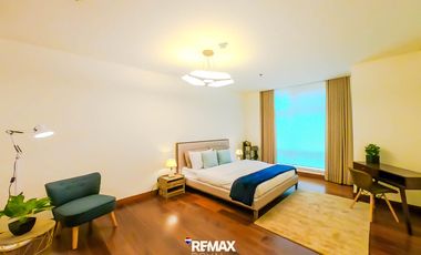 3 Bedroom Condo for Rent in Two Roxas Triangle Makati City