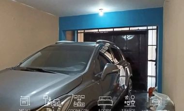 VENTA DE CASA DE 3 PISOS EN SANTA CLARA, ATE