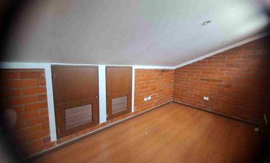 En venta casa esquinera Conjunto cerrado Sendero de Eucaliptos Popayán