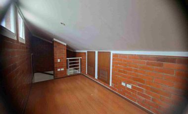 En venta casa esquinera Conjunto cerrado Sendero de Eucaliptos Popayán