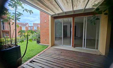 En venta casa esquinera Conjunto cerrado Sendero de Eucaliptos Popayán