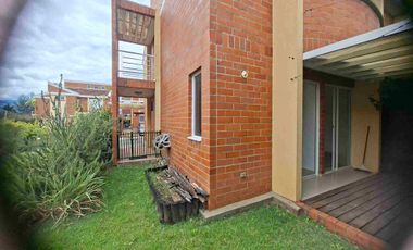 En venta casa esquinera Conjunto cerrado Sendero de Eucaliptos Popayán