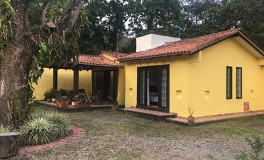 SE VENDE HERMOSA CASA CAMPESTRE EN VILLAVICENCIO