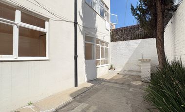 Lindo departamento con patio en Lindavista!