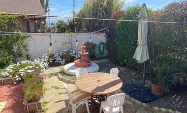 Venta De Casa Con Vista Al Mar El Quisco