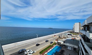 RENTO DEPARTAMENTO FRENTE AL BULEVAR CON VISTAS AL MAR