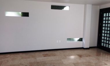 Departamento en RENTA Parque Vénetto, Lomas de Angelópolis II, en $17,000 con mantenimiento