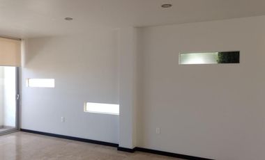 Departamento en RENTA Parque Vénetto, Lomas de Angelópolis II, en $17,000 con mantenimiento