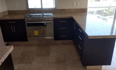 Departamento en RENTA Parque Vénetto, Lomas de Angelópolis II, en $17,000 con mantenimiento