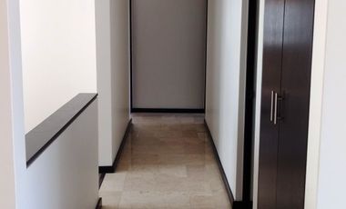 Departamento en RENTA Parque Vénetto, Lomas de Angelópolis II, en $17,000 con mantenimiento