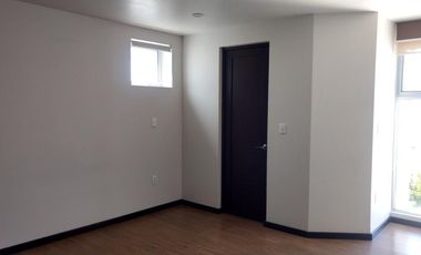 Departamento en RENTA Parque Vénetto, Lomas de Angelópolis II, en $17,000 con mantenimiento