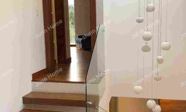 Casa de LUJO EN RENTA