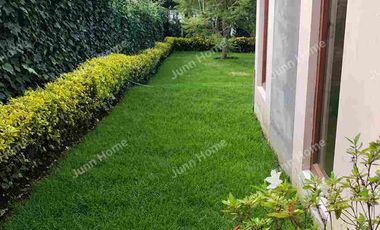 Casa de LUJO EN RENTA