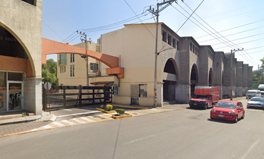 POR PRECIO Y UBICACION SE VA RAPIDO, REMATE BANCARIO, CASA EN AV SAN RAFAEL TLALNEPANTLA SOLO RECURSOS PROPIOS, NO INFONAVIT