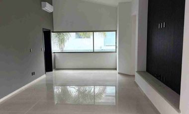 Casa en Venta en Prado Largo, Atizapán de Zaragoza