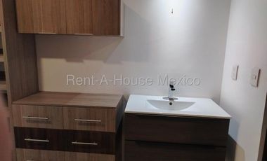 Vendo departamento de 2 niveles en colinas del bosque en privada con amenidades 3 recamaras 3 baños