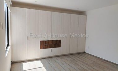 Vendo departamento de 2 niveles en colinas del bosque en privada con amenidades 3 recamaras 3 baños
