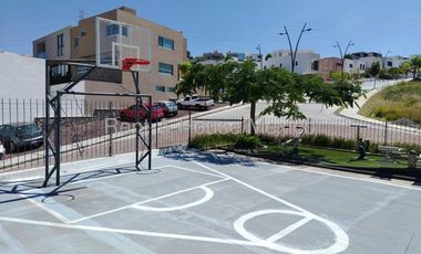 Vendo departamento de 2 niveles en colinas del bosque en privada con amenidades 3 recamaras 3 baños