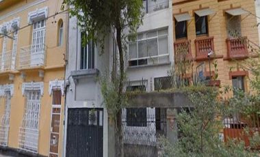 CASA EN REMATE CUAUHTEMOC