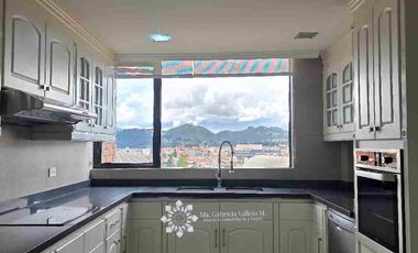 EN VENTA - ESPECTACULAR DEPARTAMENTO CON 4 DORMITORIOS + 4 PARQUEOS