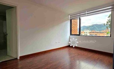 EN VENTA - ESPECTACULAR DEPARTAMENTO CON 4 DORMITORIOS + 4 PARQUEOS