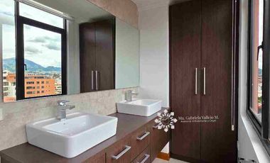 EN VENTA - ESPECTACULAR DEPARTAMENTO CON 4 DORMITORIOS + 4 PARQUEOS