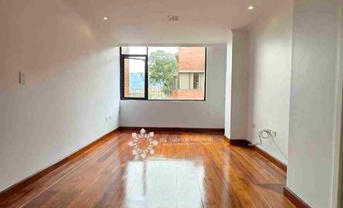 EN VENTA - ESPECTACULAR DEPARTAMENTO CON 4 DORMITORIOS + 4 PARQUEOS