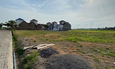 rumah murah dengan 3 kamar mandi di solo raya daerah tempel gatak sukoharjo